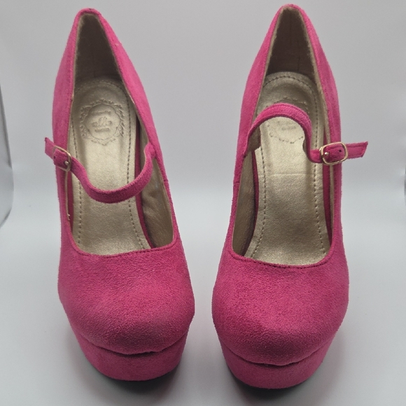 Ollio Fuchsia Suede Mary Jane Heels - Picture 1 of 4
